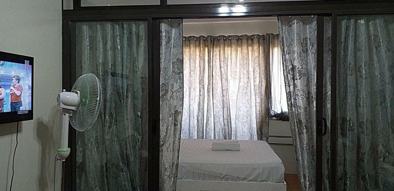 Pangsapuri 35 m² dengan 1 bilik tidur dan 1 bilik mandi peribadi di Ecoland Davao Luaran gambar